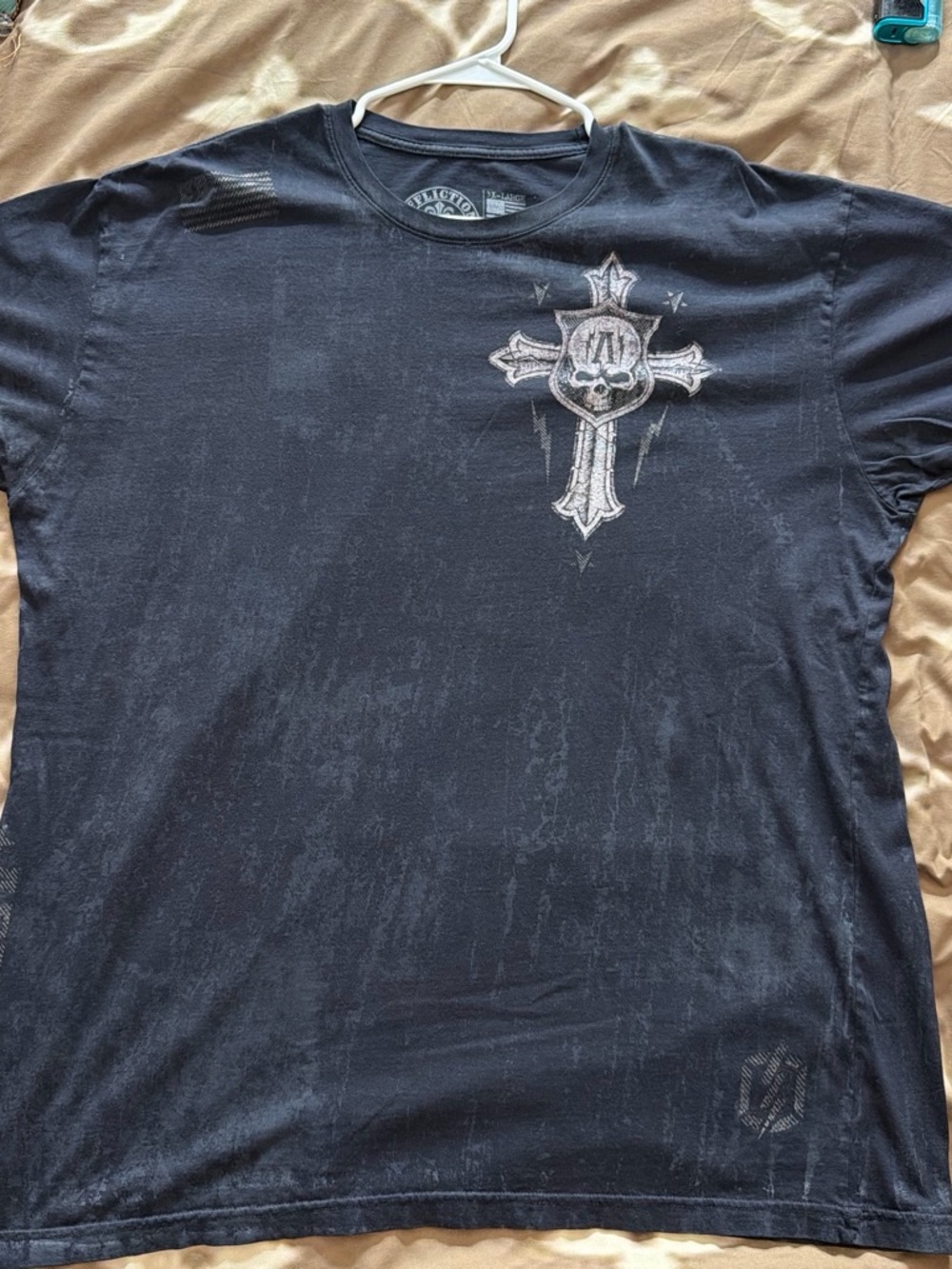 Affliction Men's Black Graphic Skull Cross T-Shirt